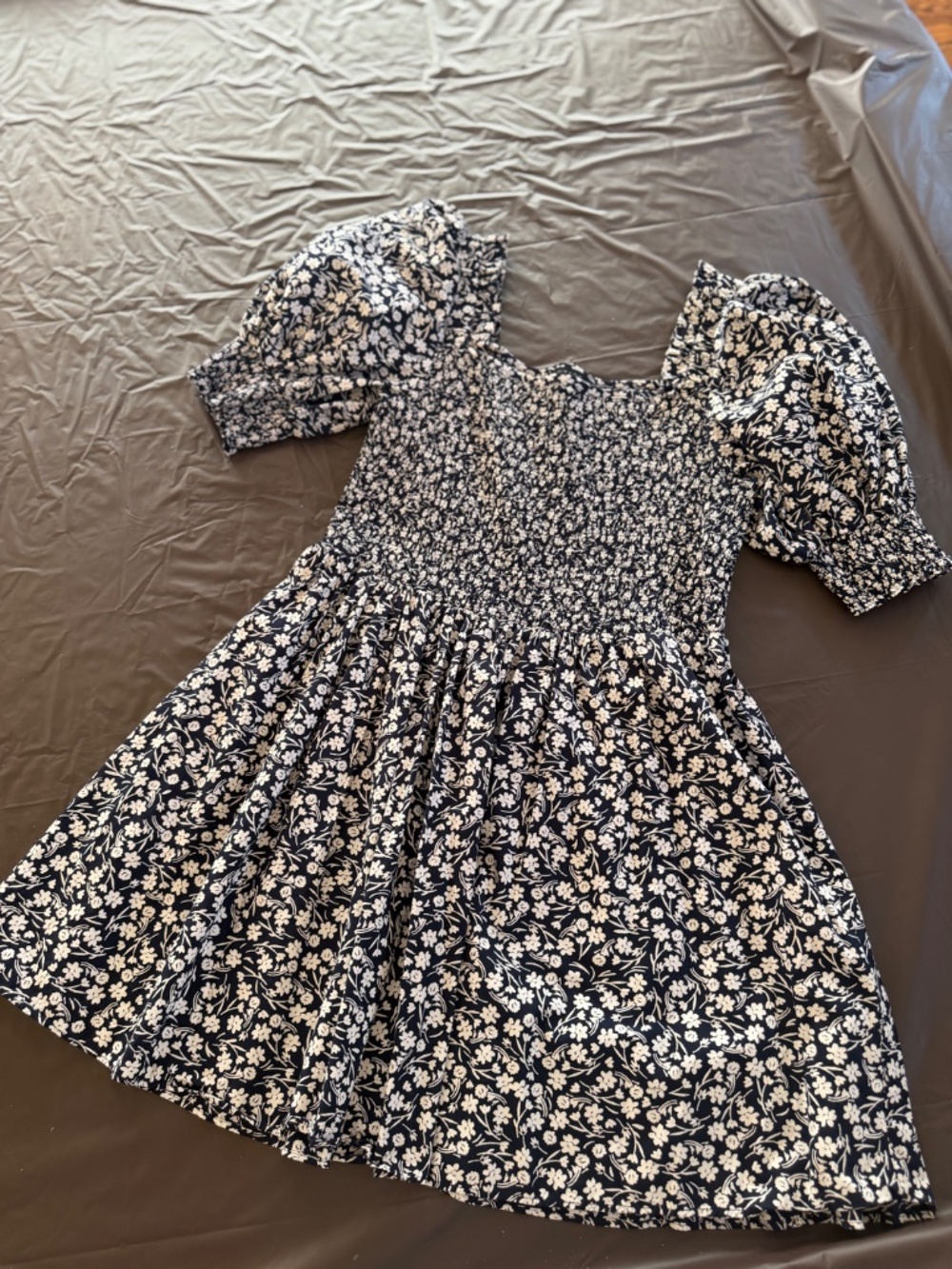 1. STATE Floral Smocked Puff Sleeve Mini Dress